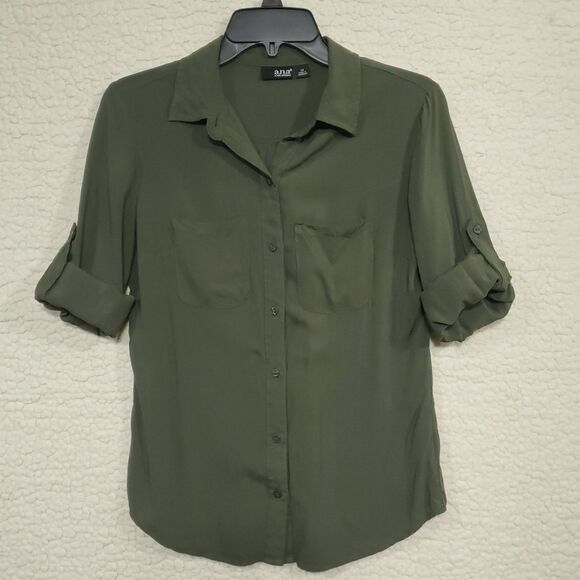 a.n.a A New Approach Women’s 100% Rayon Roll Sleeves Relaxed Olive Green Size XS - Picture 1 of 7